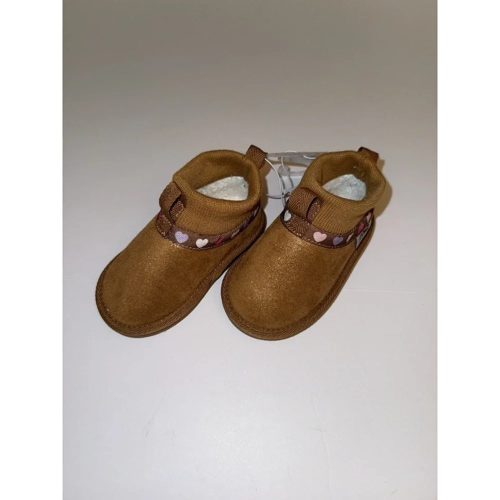 Pawz Baby Boots 5 Brown Sherpa Lined Cozy Slip On Heart Winter Snow Girls NWT